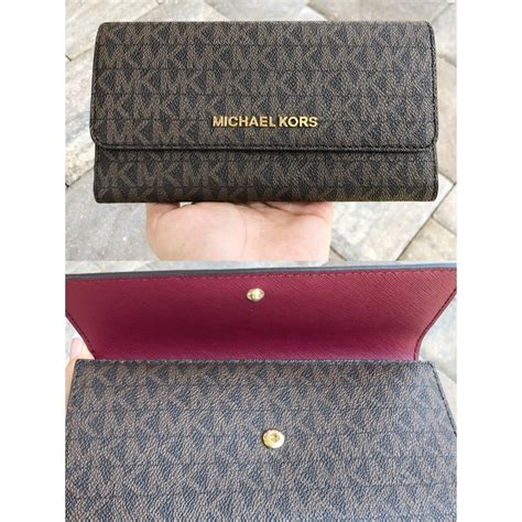 michael kors wallet 18 cm|michael kors women's large wallet.